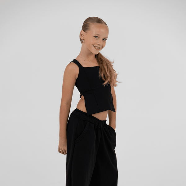 Lauren Elton Core Crop